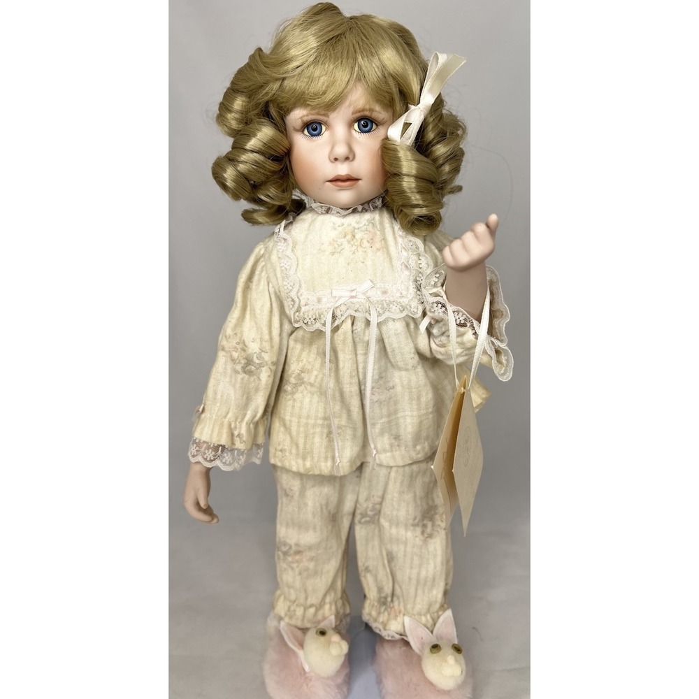 Hamilton Collection Annie Jane Zidjunas Porcelain Doll COA Box Bunny Slippers